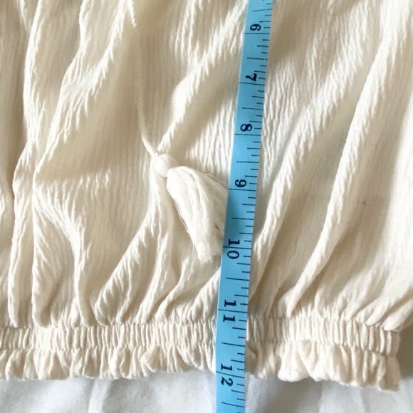 Divided Cropped Embroidery Print Top 3/4 Sleeves, Size M - Picture 9 of 11